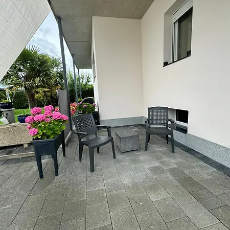 דירה Thunersee Retreat תון