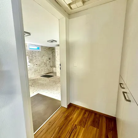 Thunersee Retreat Apartment *