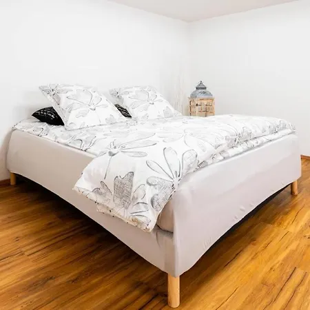 Thunersee Retreat דירה תון